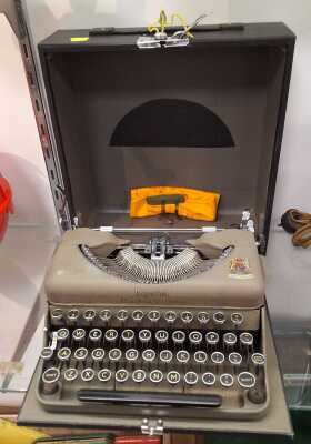TYPEWRITER