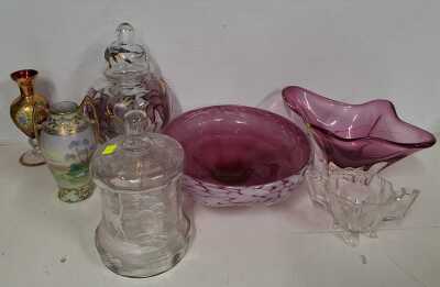 VASES, BOWLS & JARS