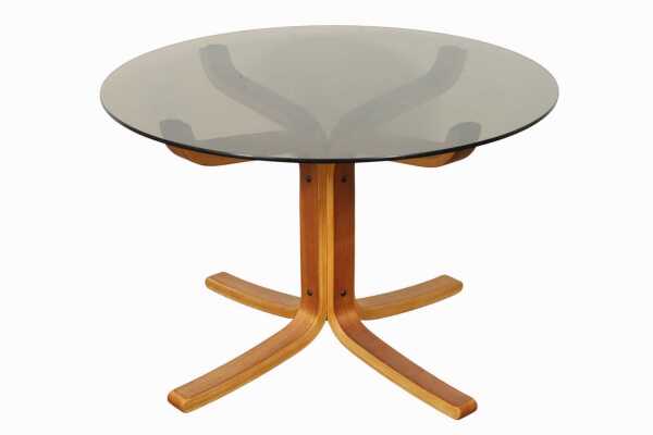 BREAKFAST TABLE