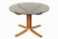 BREAKFAST TABLE