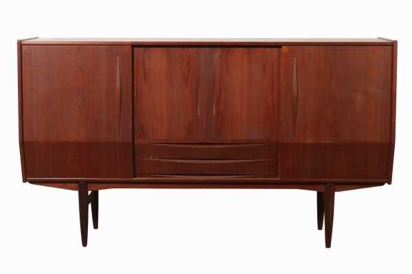 COCKTAIL HIGHBOARD