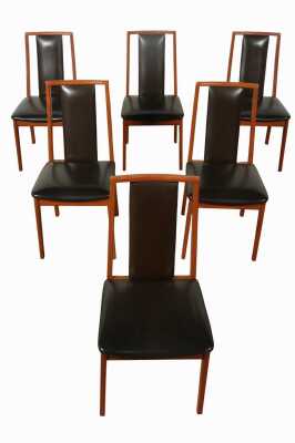 SET OF DINING CHAIRS