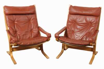 PAIR OF SIESTA CHAIRS