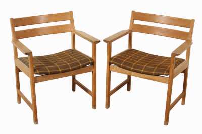 PAIR OF ARMCHAIRS