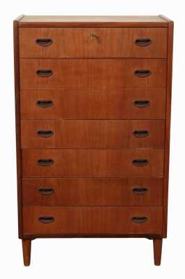 TALLBOY CHEST OF DRAWERS