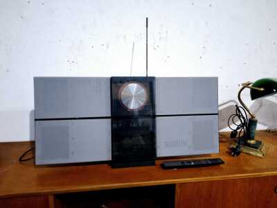 CD PLAYER