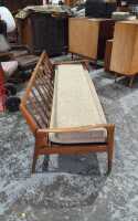 DAY BED - 3