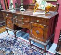 SIDEBOARD