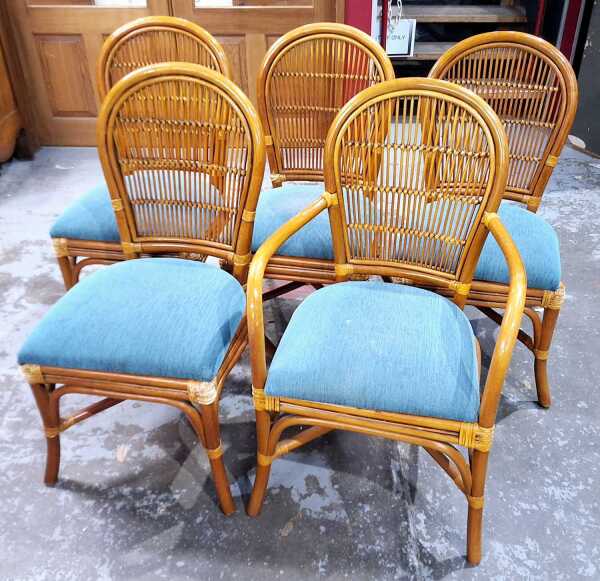 DINING CHAIRS