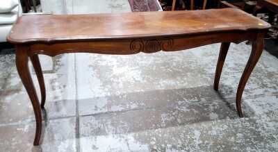 CONSOLE TABLE
