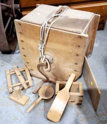 BUTTER CHURN