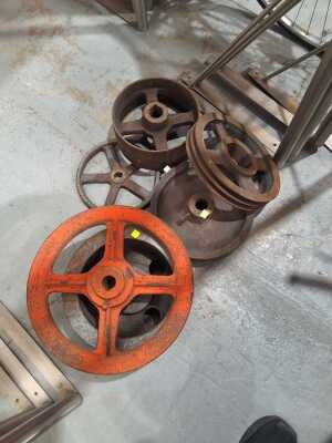 WHEELS AND COGS