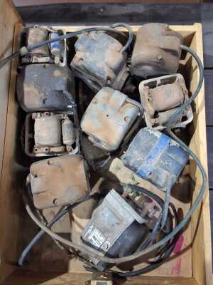 MAGNETOS