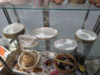 PART DINNER SERVICE