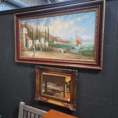 WALL DECOR