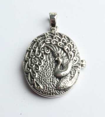 SILVER LOCKET