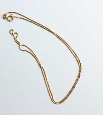 GOLD NECKLACE