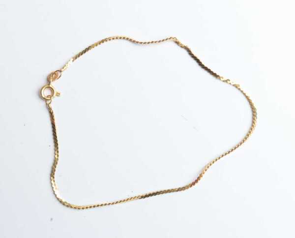 GOLD BRACELET