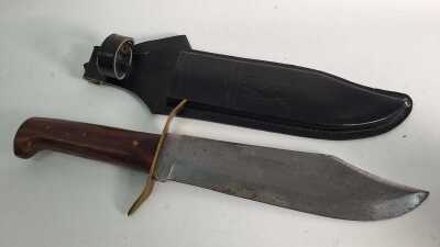 HUNTING KNIFE