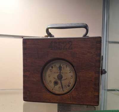 PIGEON RACING CLOCK