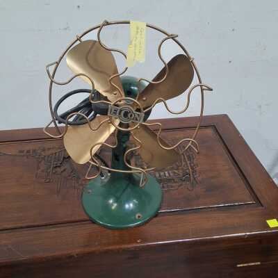 DESK FAN
