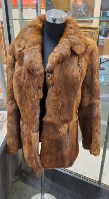 FUR COAT