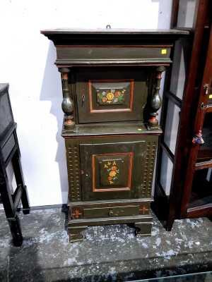 LIQUOR CABINET