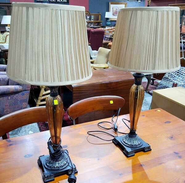 TABLE LAMPS