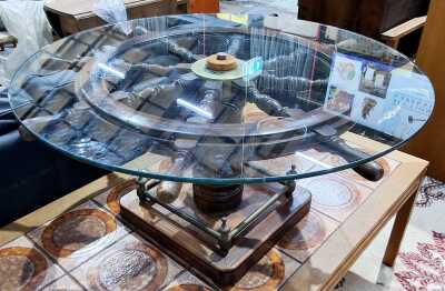 COFFEE TABLE