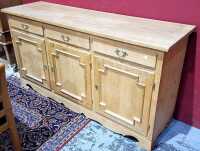 SIDEBOARD