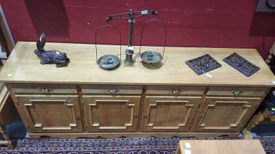 SIDEBOARD