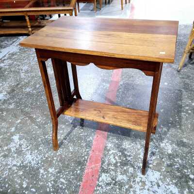 CONSOLE TABLE