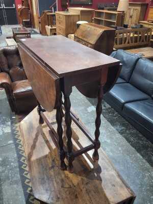 DROPSIDE TABLE