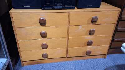 CHEST OF DRAWERS