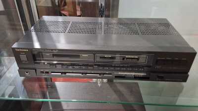 STEREO RECEIVER