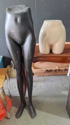 MANNEQUINS