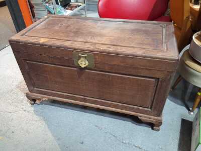 CAMPHOR WOOD CHEST