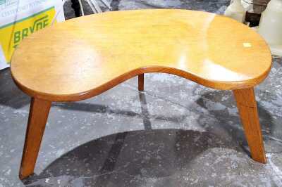 OCCASIONAL TABLE