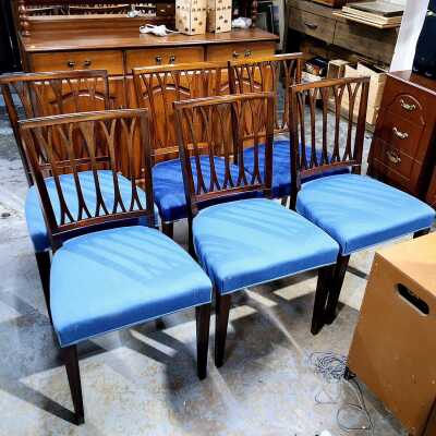 DINING CHAIRS