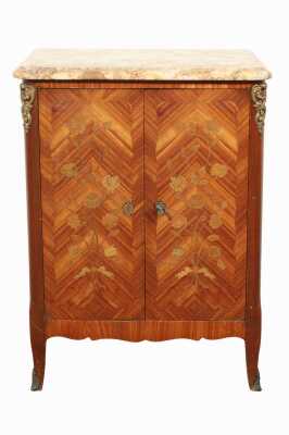 PETITE CABINET