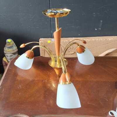 CEILING LIGHT