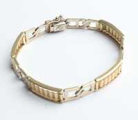 GOLD BRACELET
