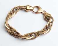 GOLD BRACELET