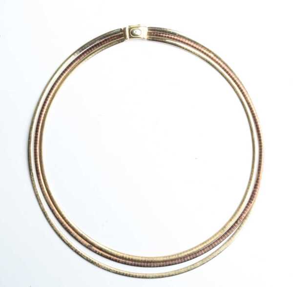 GOLD NECKLACE