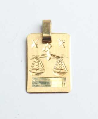 GOLD PENDANT