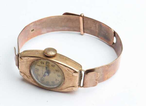 GOLD WATCH