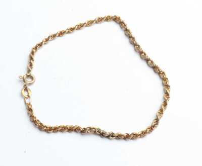 GOLD BRACELET