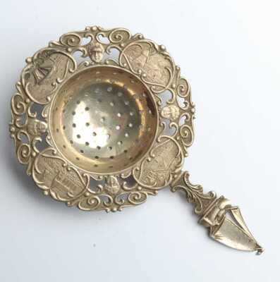 TEA STRAINER