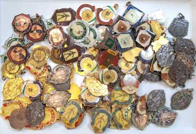 BADGES