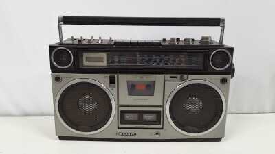 BOOMBOX